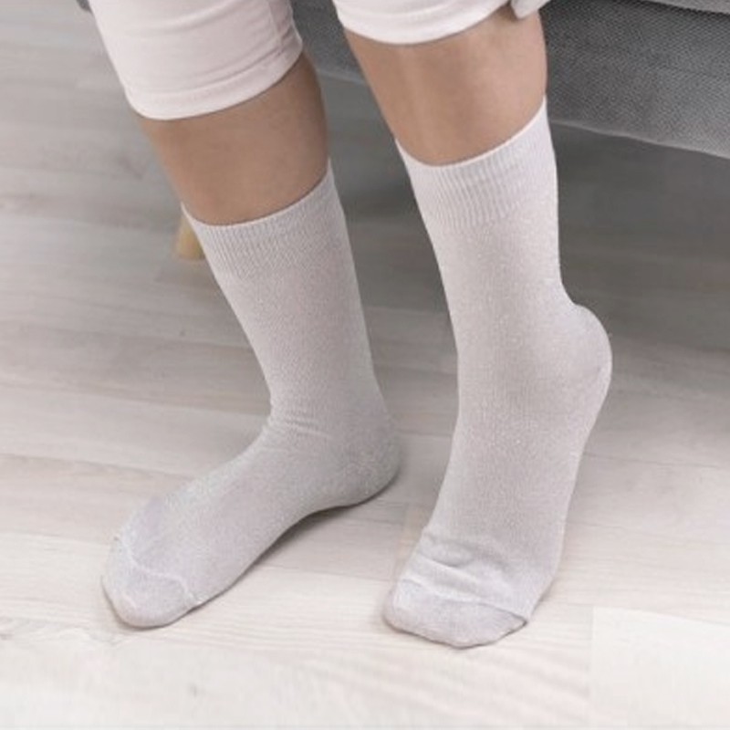 calcetines térmicos blancos